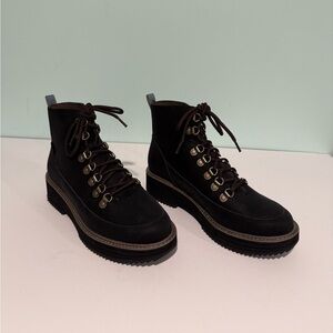 Teva Women’s Midform Boot Black Size 8.5 NWOT